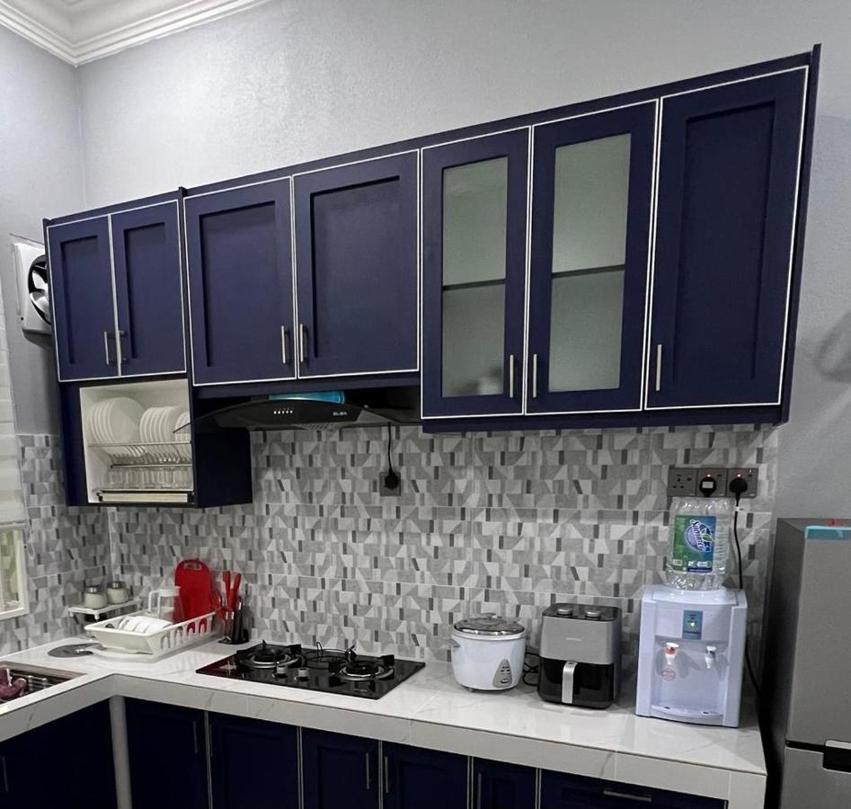 Majestic Homestay - Pasir Puteh Exteriör bild