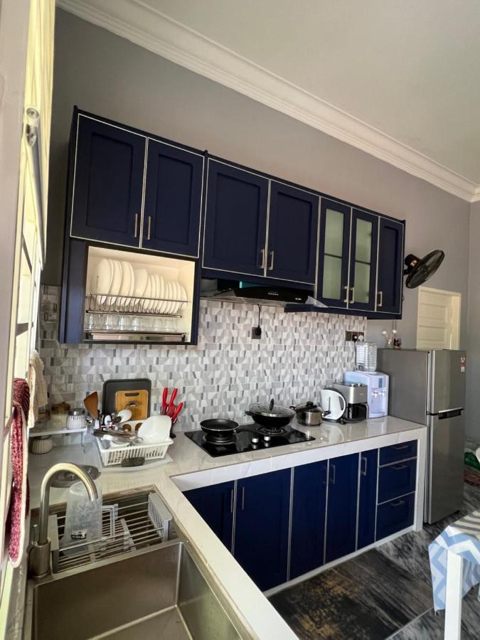 Majestic Homestay - Pasir Puteh Exteriör bild